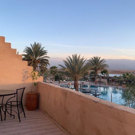 Bed and Breakfast Les Jardins D Amizmiz 6 Piscines Wawizelte Экстерьер фото