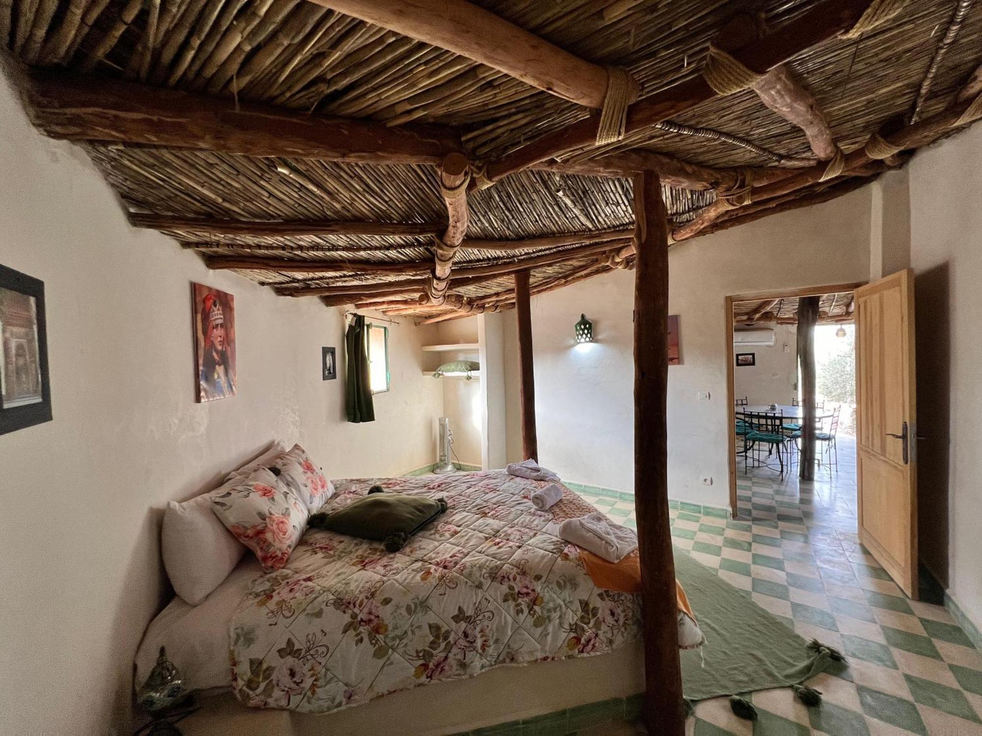 Bed and Breakfast Les Jardins D Amizmiz 6 Piscines Wawizelte Экстерьер фото
